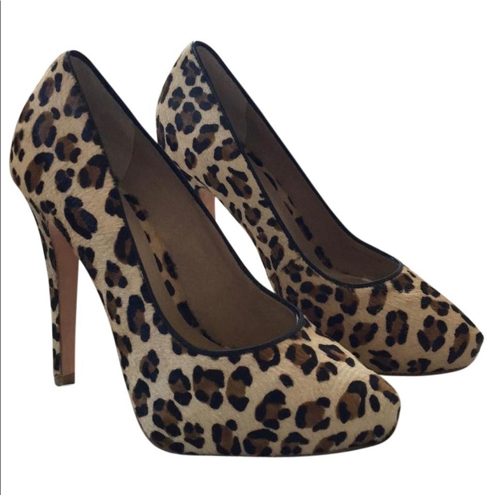 Animal print Pour la victoire pumps